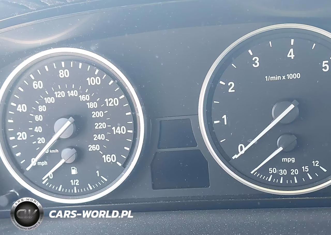 2010 BMW 528I xDrive VIN:WBANV1C57AC388538 - 16