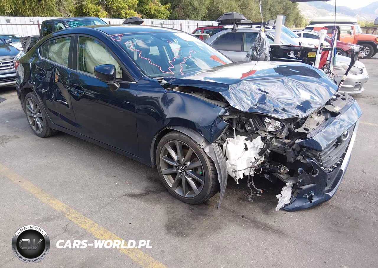 2018 Mazda Mazda3 Touring