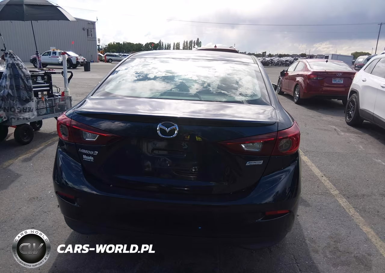 2018 Mazda Mazda3 Touring VIN:3MZBN1V35JM163743 - 15