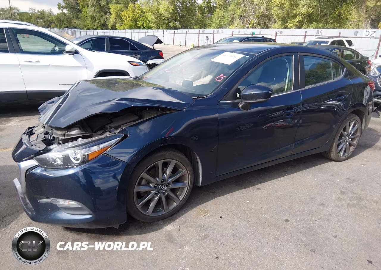 2018 Mazda Mazda3 Touring VIN:3MZBN1V35JM163743 - 2