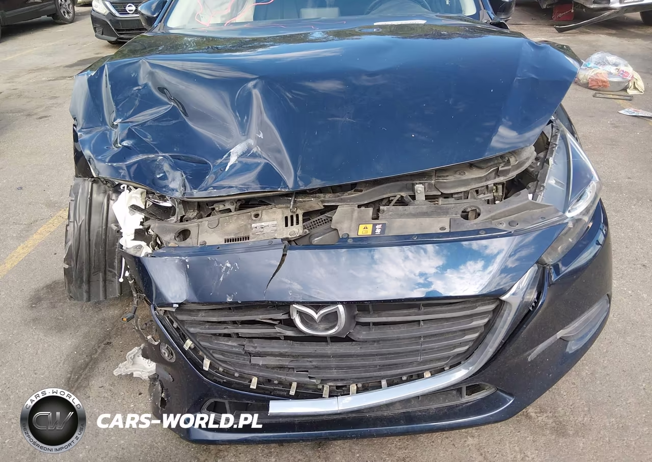 2018 Mazda Mazda3 Touring VIN:3MZBN1V35JM163743 - 6