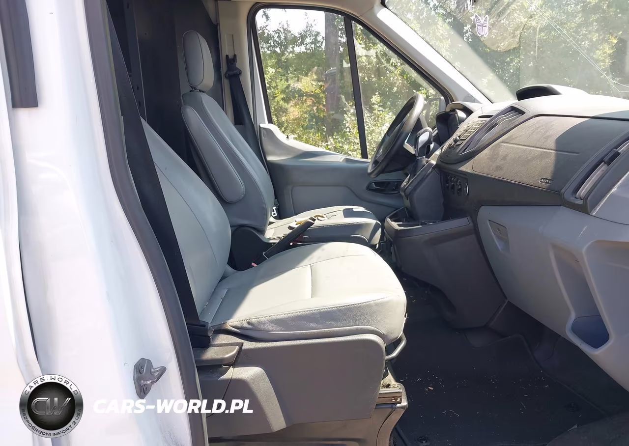2018 Ford Transit-250 VIN:1FTYR2CM2JKA75081 - 5