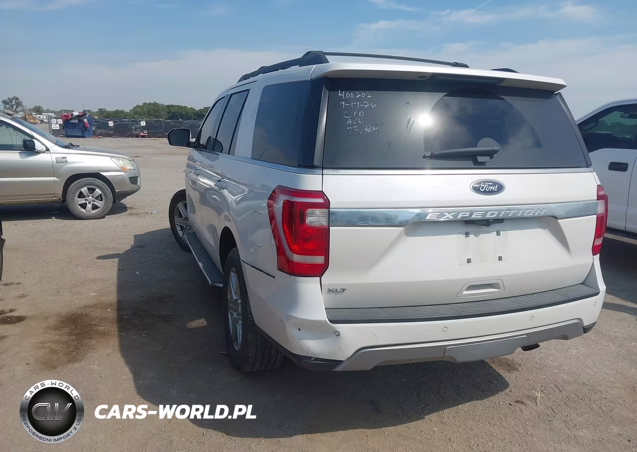 2019 Ford Expedition Xlt VIN:1FMJU1HT9KEA85824 - 3