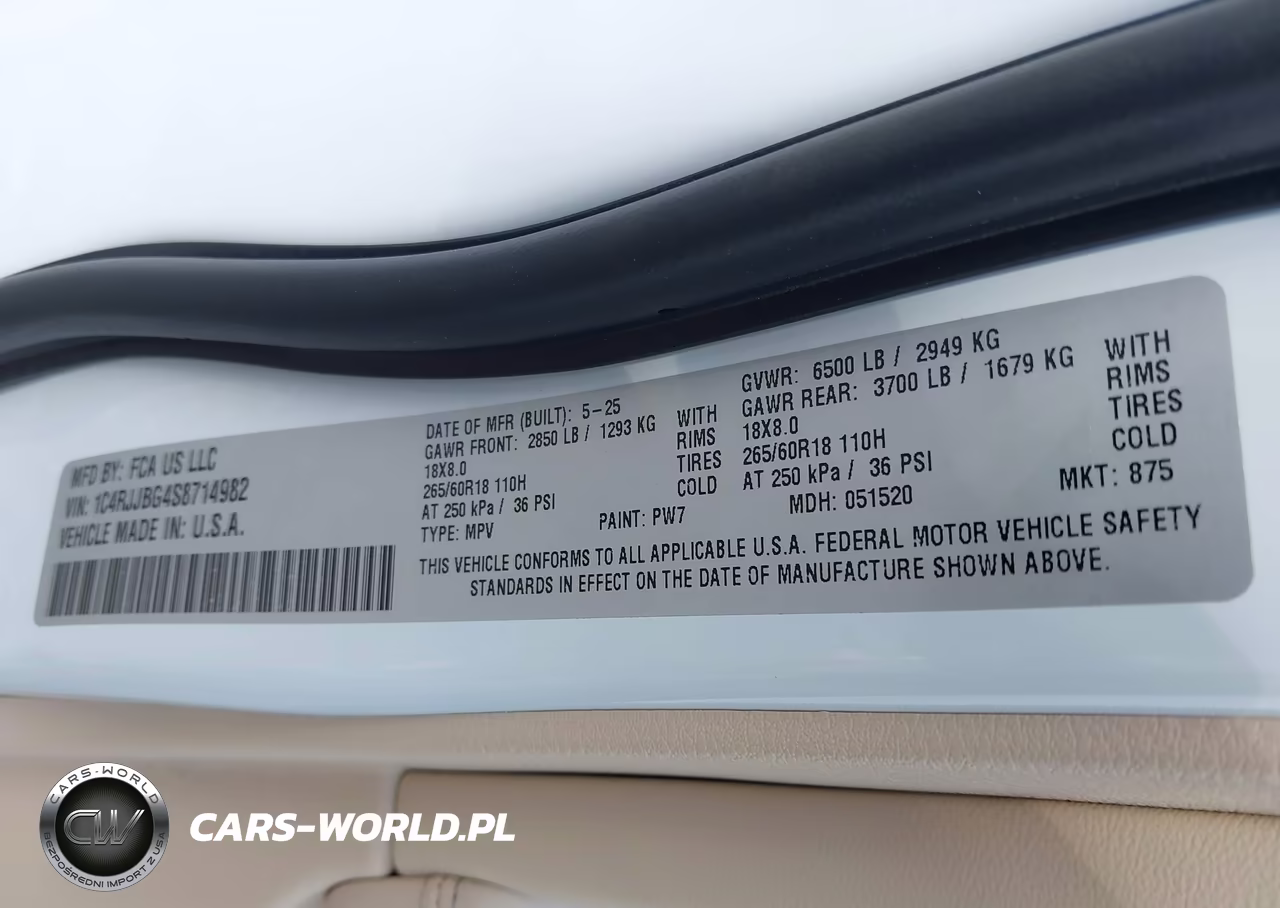 2025 Jeep Grand Cherokee L Limited 4X2 VIN:1C4RJJBG4S8714982 - 9