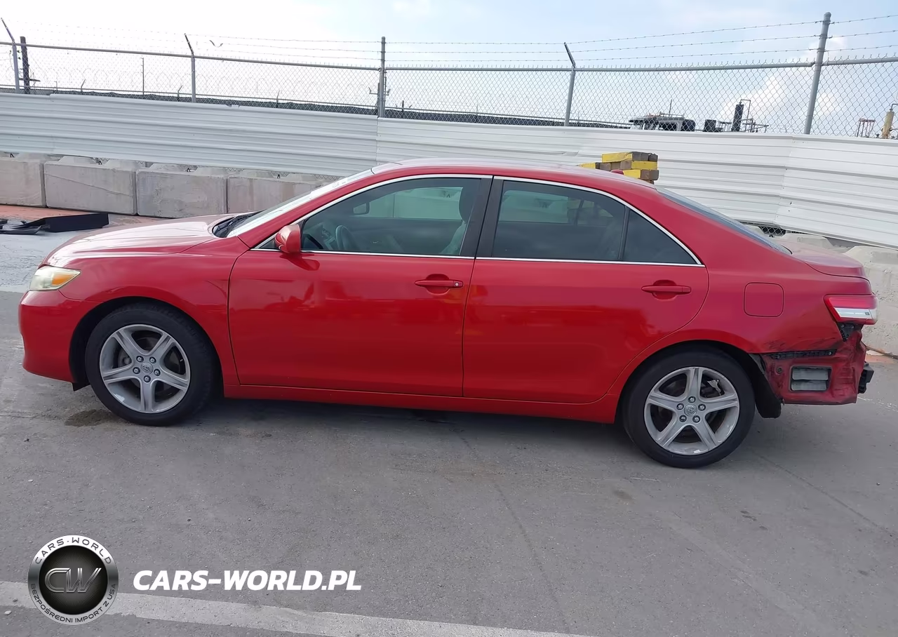 2011 Toyota Camry Le VIN:4T1BF3EKXBU676790 - 14