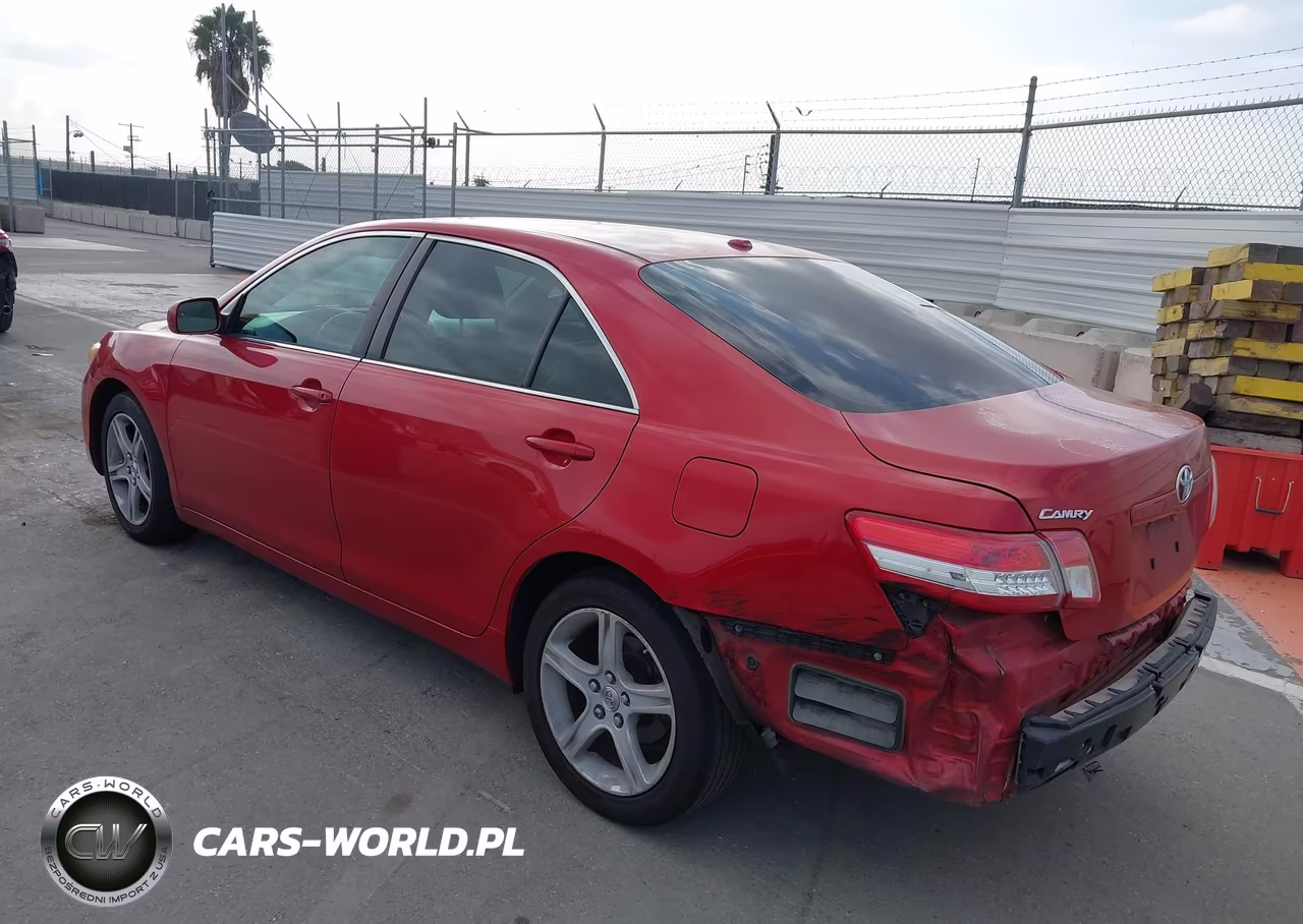 2011 Toyota Camry Le VIN:4T1BF3EKXBU676790 - 3