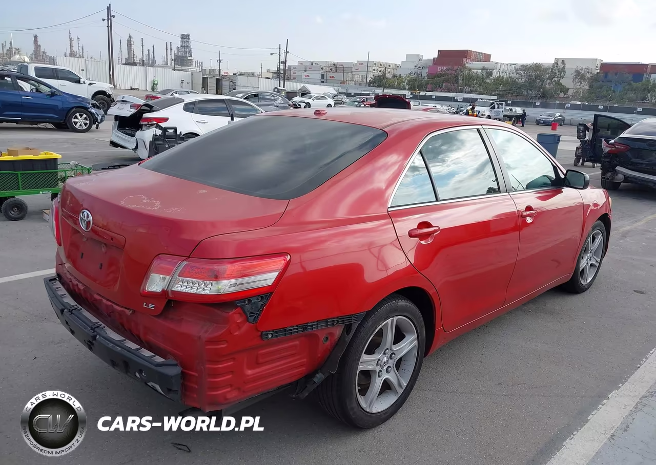 2011 Toyota Camry Le VIN:4T1BF3EKXBU676790 - 4