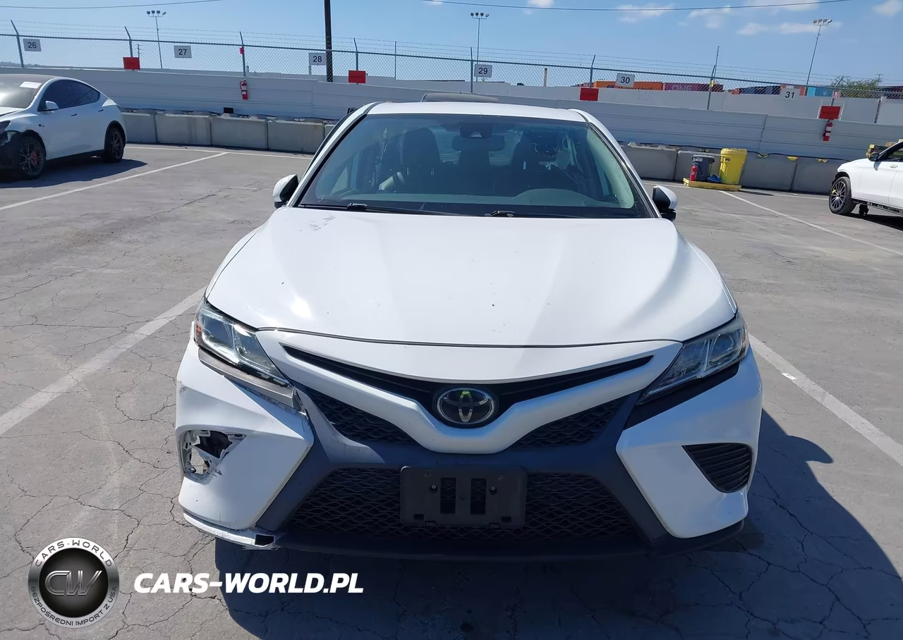 2019 Toyota Camry Se VIN:4T1B11HK7KU841063 - 13