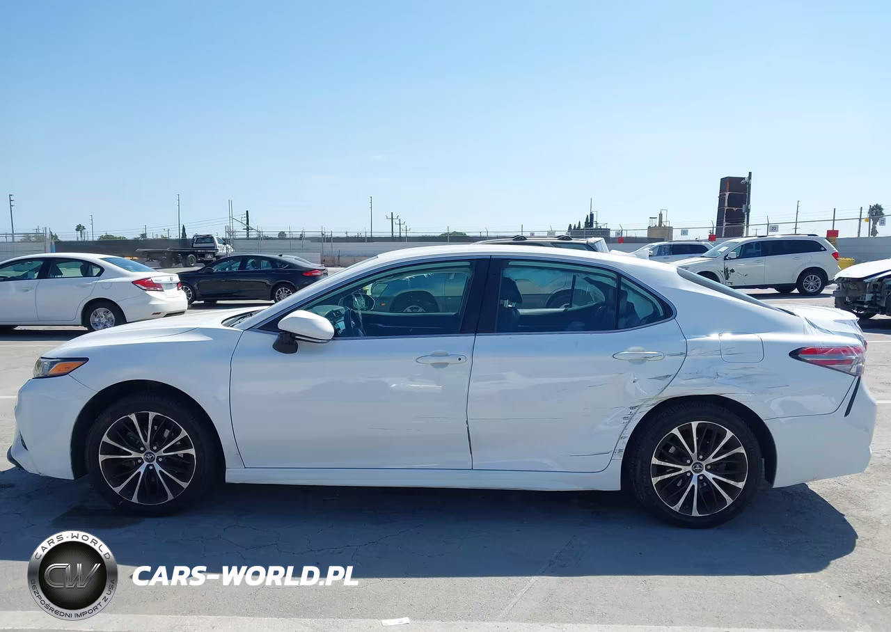 2019 Toyota Camry Se VIN:4T1B11HK7KU841063 - 15