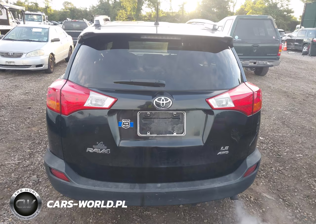 2015 Toyota Rav4 Le VIN:2T3BFREV4FW324766 - 16