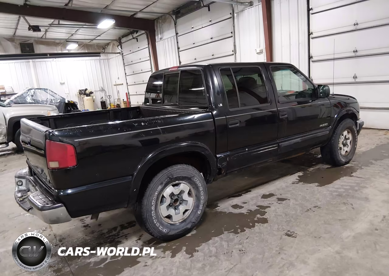 2002 Chevrolet S-10 Ls VIN:1GCDT13W82K179538 - 4