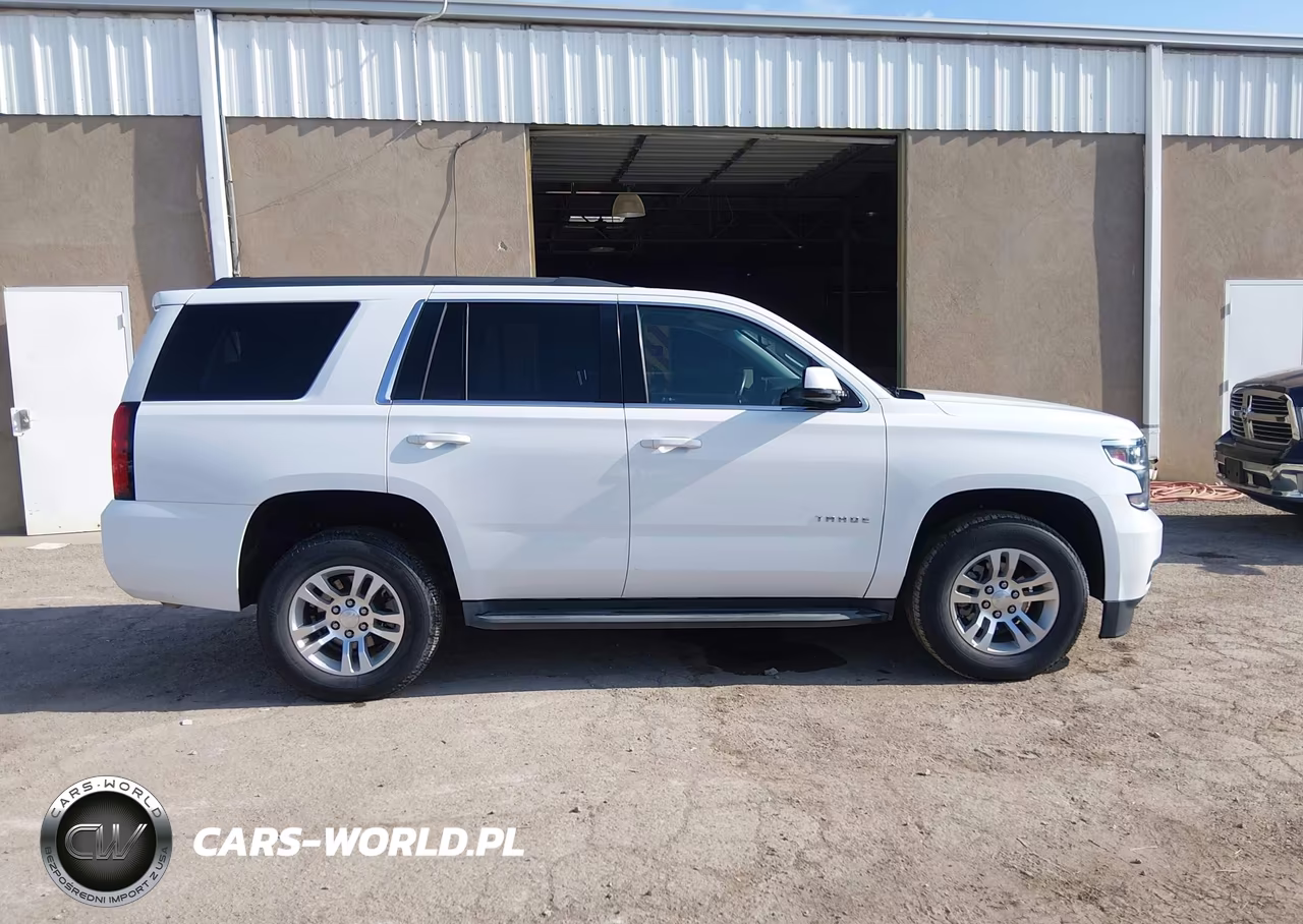 2017 Chevrolet Tahoe Ls VIN:1GNSCAEC5HR274561 - 14