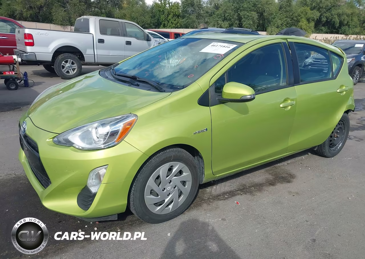 2016 Toyota Prius C Two VIN:JTDKDTB33G1133751 - 2