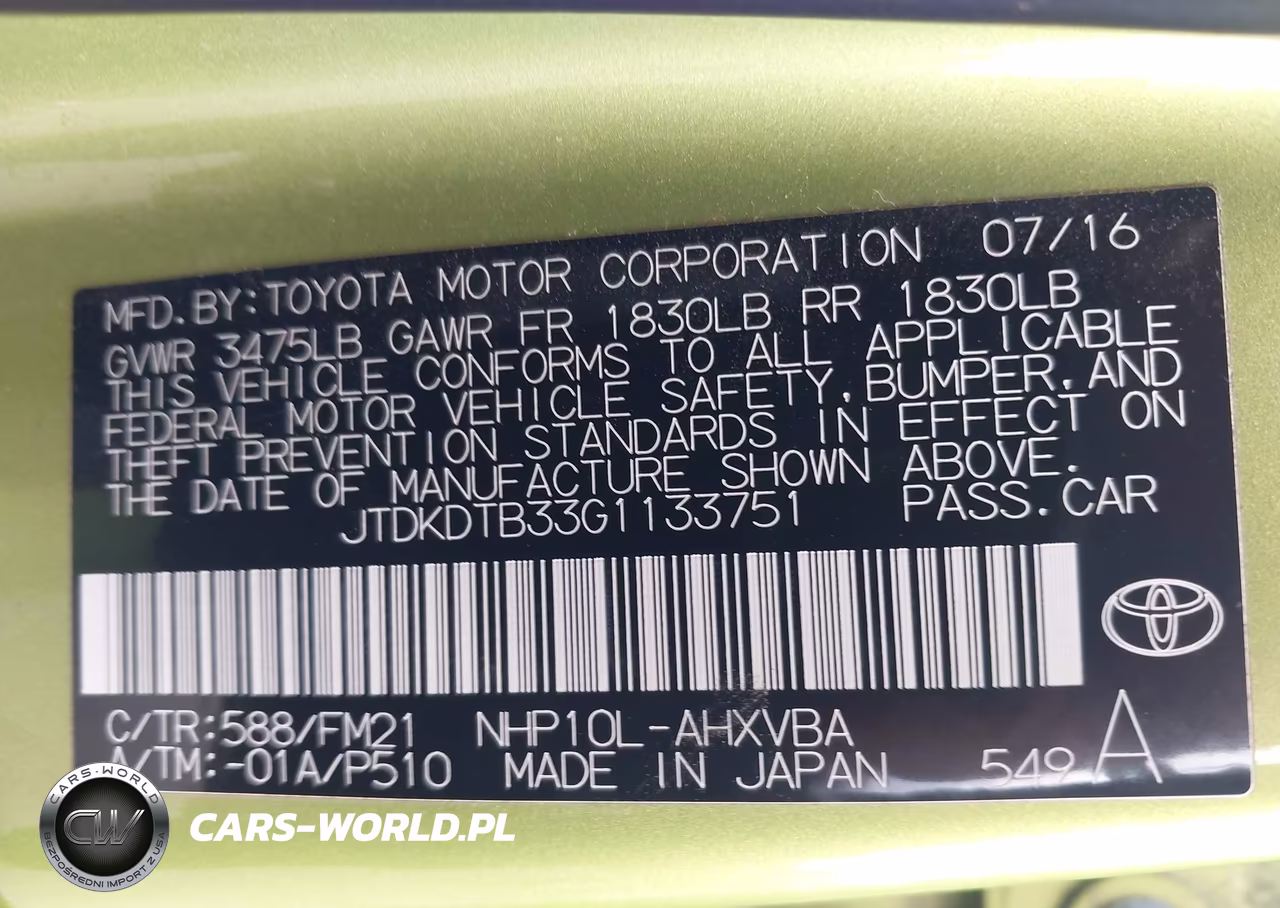 2016 Toyota Prius C Two VIN:JTDKDTB33G1133751 - 9
