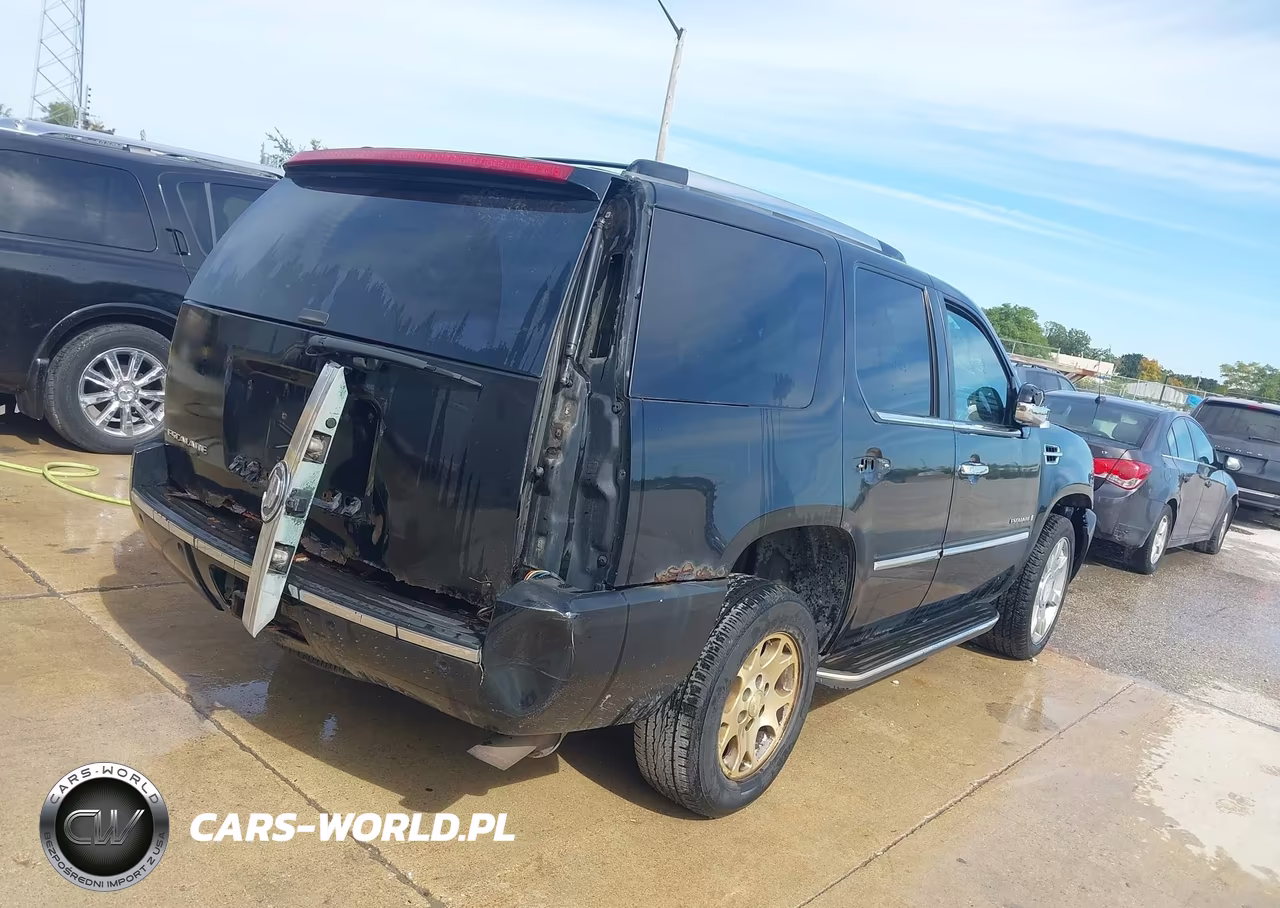 2007 Cadillac Escalade Standard VIN:1GYFK63857R334369 - 4