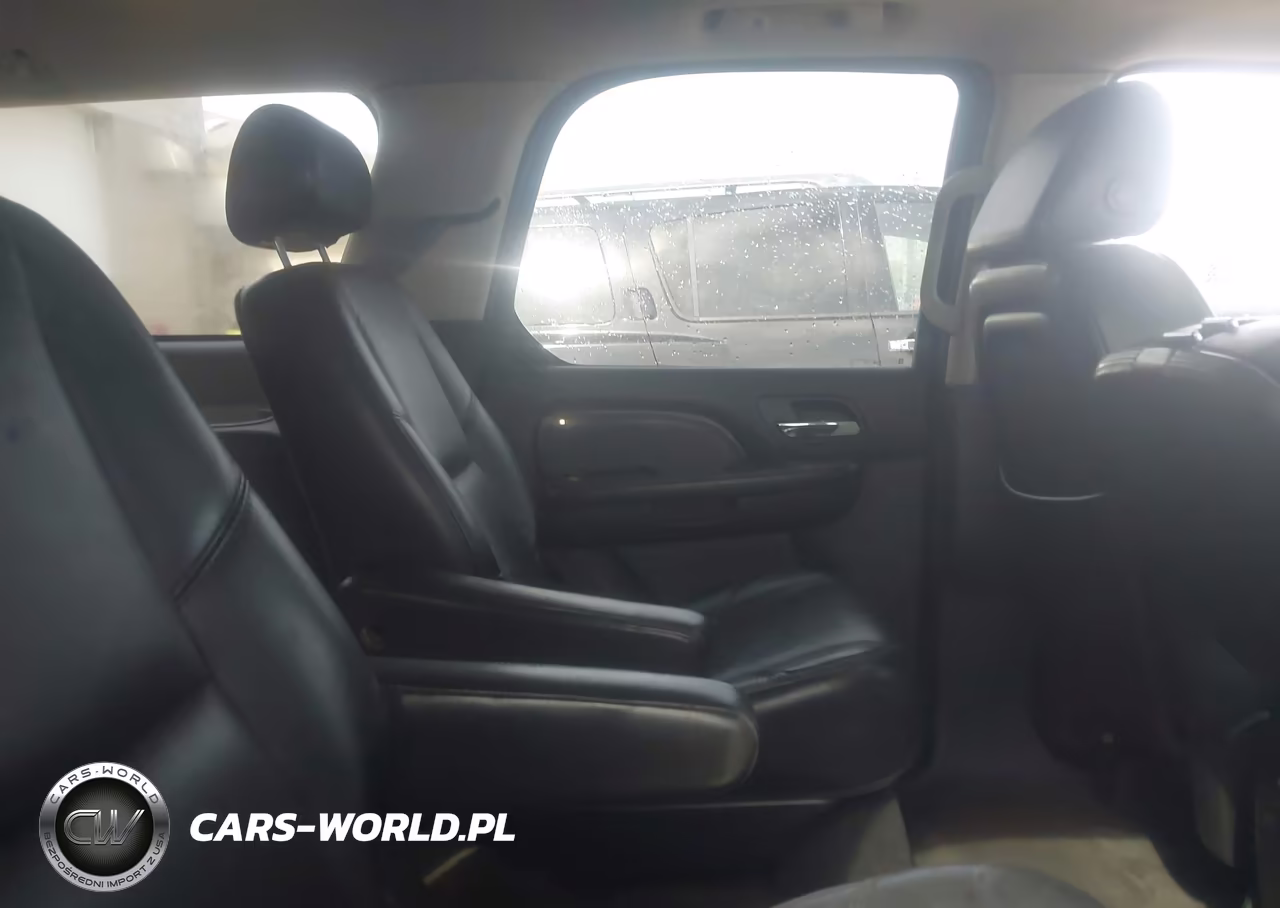 2007 Cadillac Escalade Standard VIN:1GYFK63857R334369 - 8