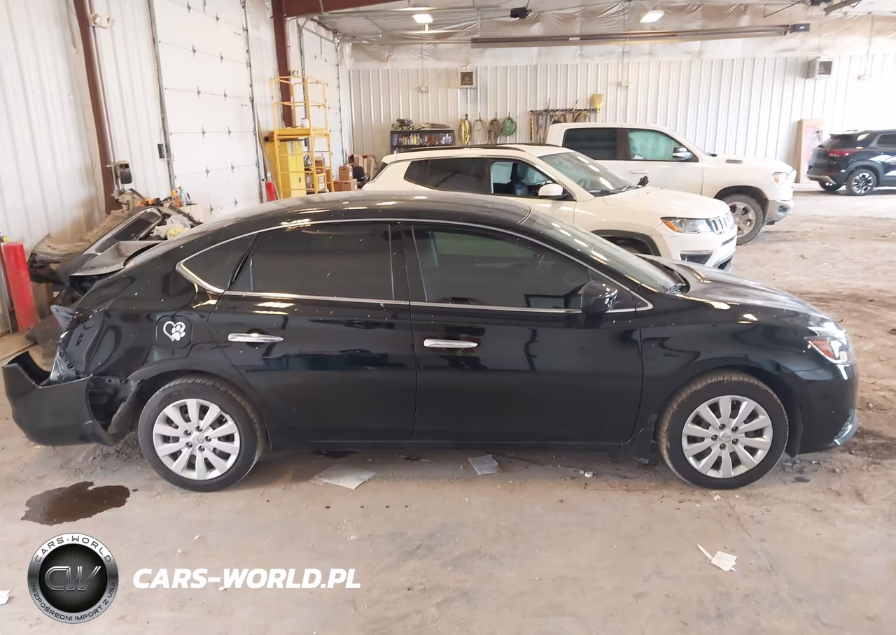 2016 Nissan Sentra S VIN:3N1AB7AP8GY297296 - 13