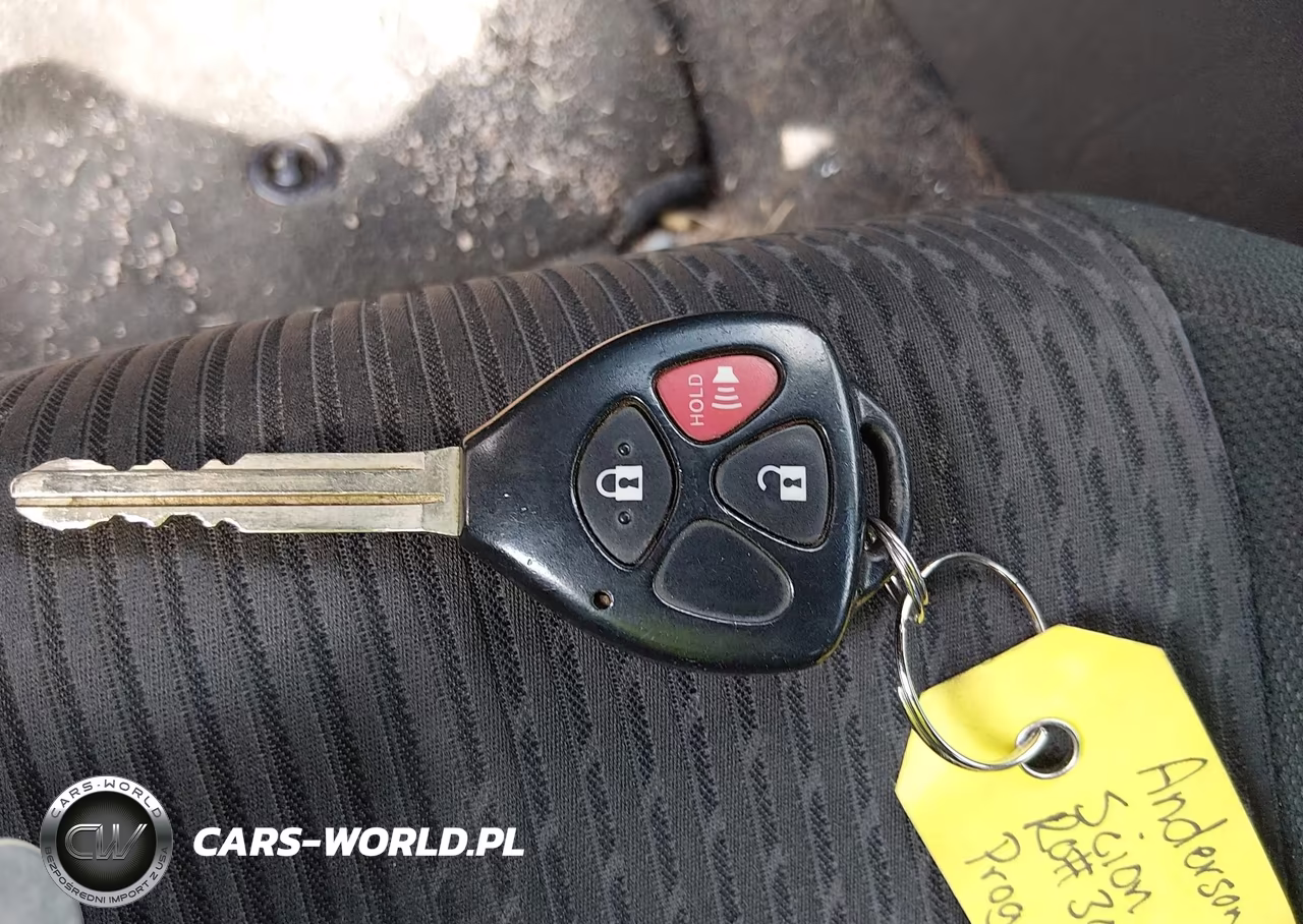 2011 Scion Tc VIN:JTKJF5C73B3015837 - 11