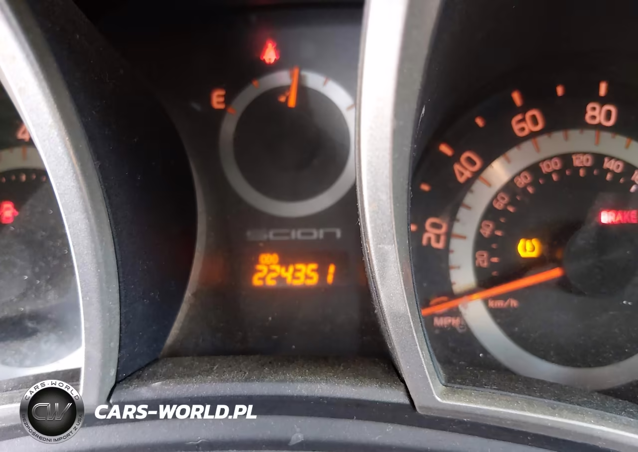 2011 Scion Tc VIN:JTKJF5C73B3015837 - 7