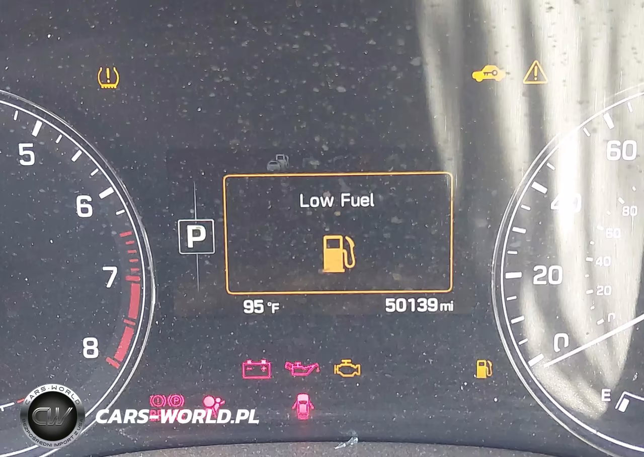 2015 Hyundai Genesis 3.8 VIN:KMHGN4JE6FU084520 - 15