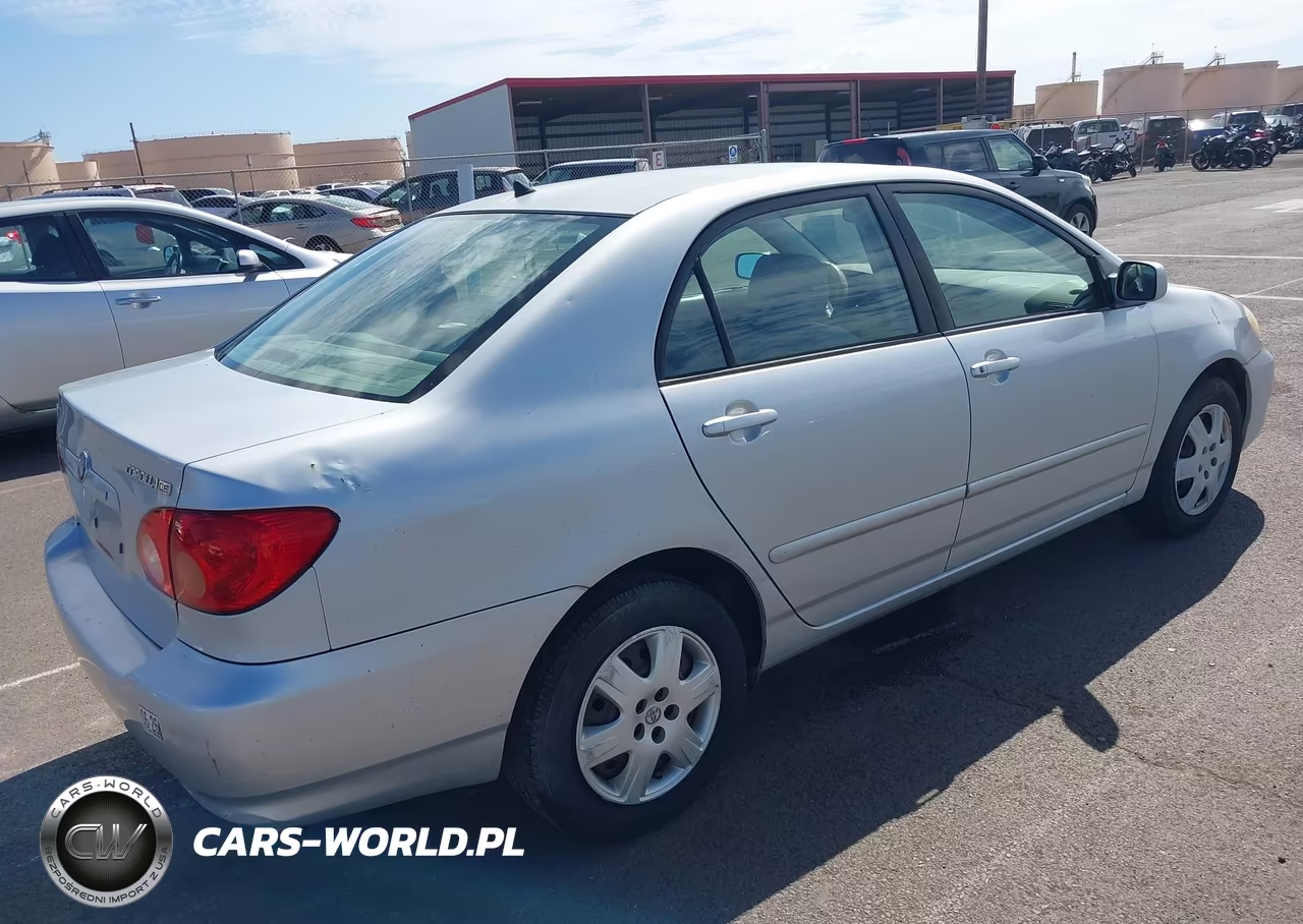 2005 Toyota Corolla Le VIN:1NXBR32E35Z458538 - 4