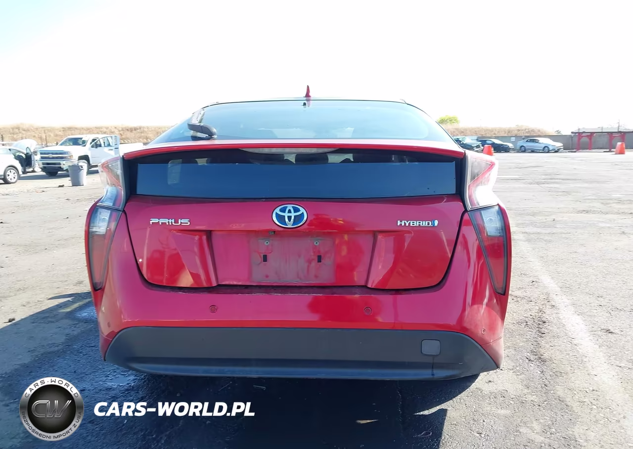 2018 Toyota Prius Two VIN:JTDKBRFU1J3589920 - 16