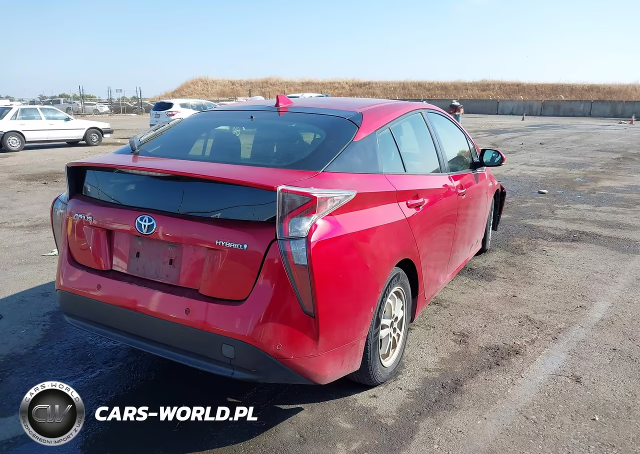 2018 Toyota Prius Two VIN:JTDKBRFU1J3589920 - 4
