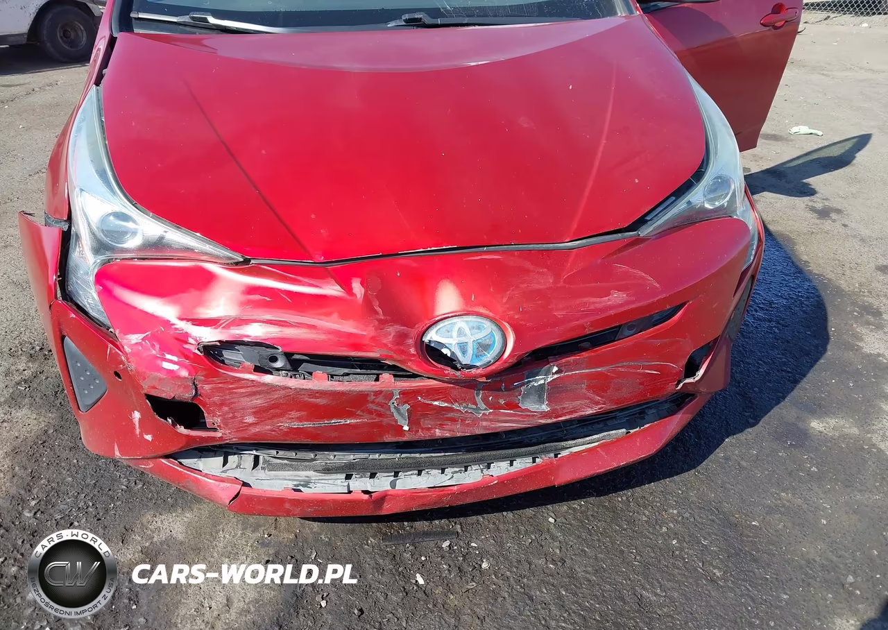 2018 Toyota Prius Two VIN:JTDKBRFU1J3589920 - 6