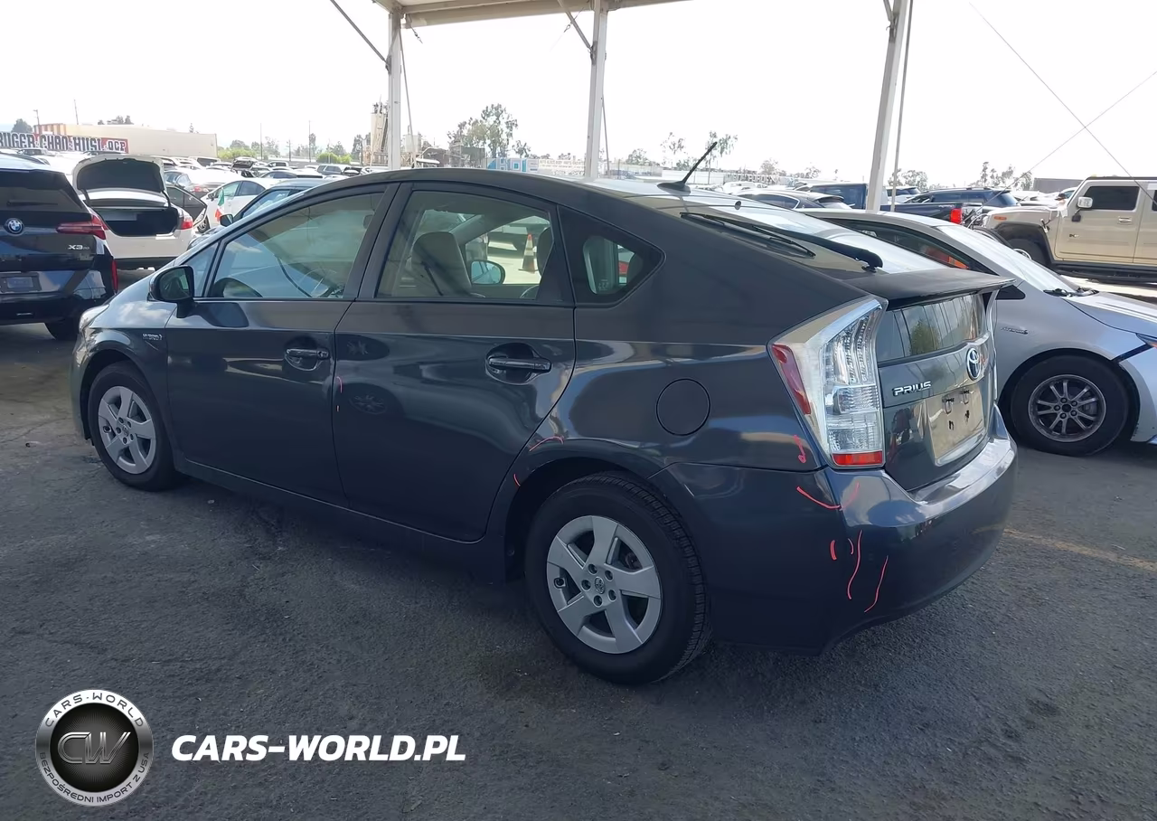 2011 Toyota Prius Two VIN:JTDKN3DU0B0287643 - 3