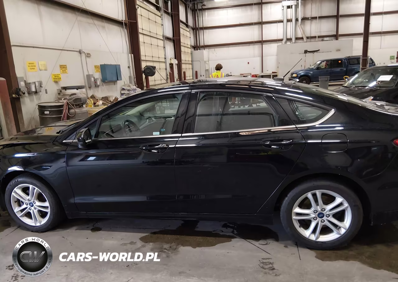 2018 Ford Fusion Se VIN:3FA6P0HD0JR187731 - 15