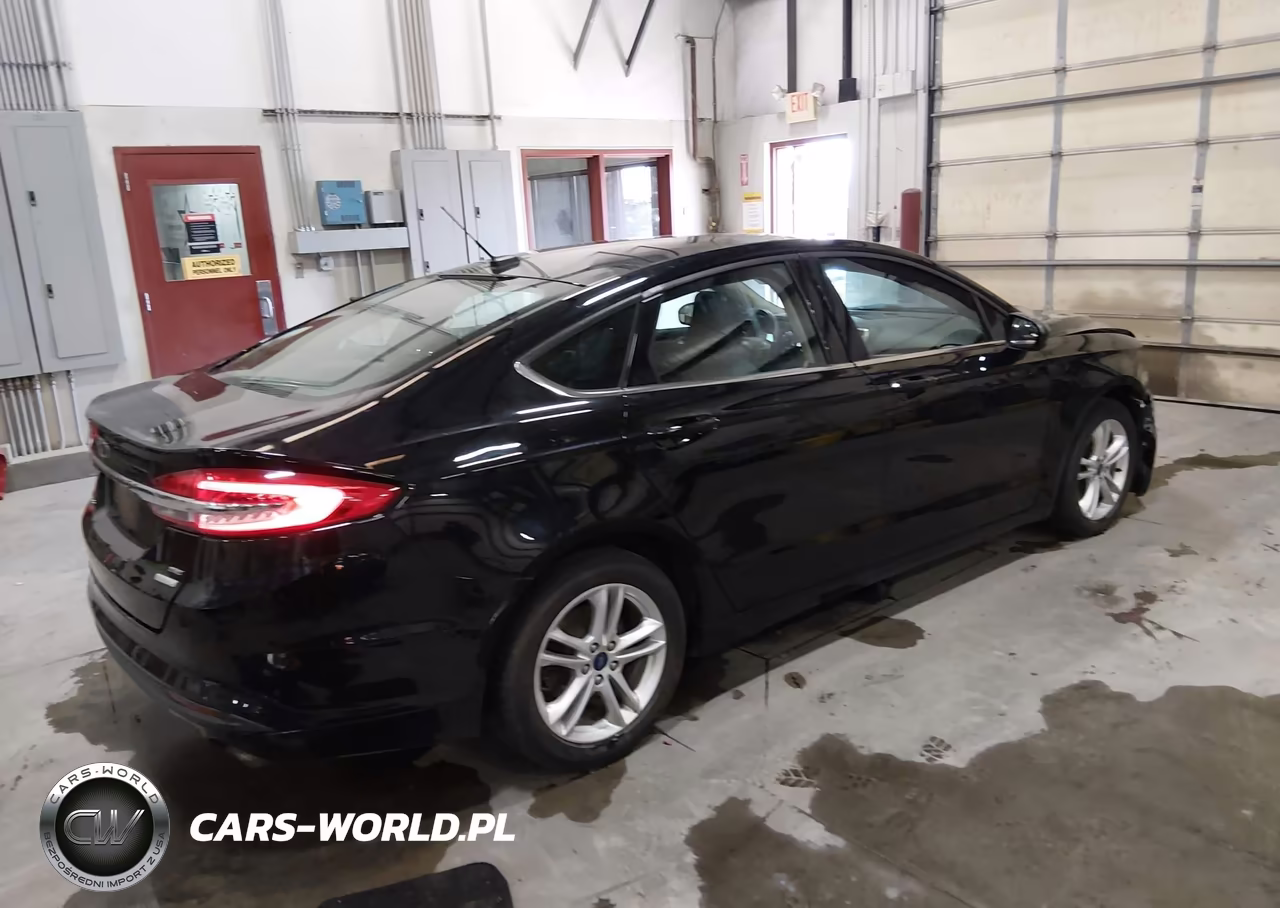2018 Ford Fusion Se VIN:3FA6P0HD0JR187731 - 4