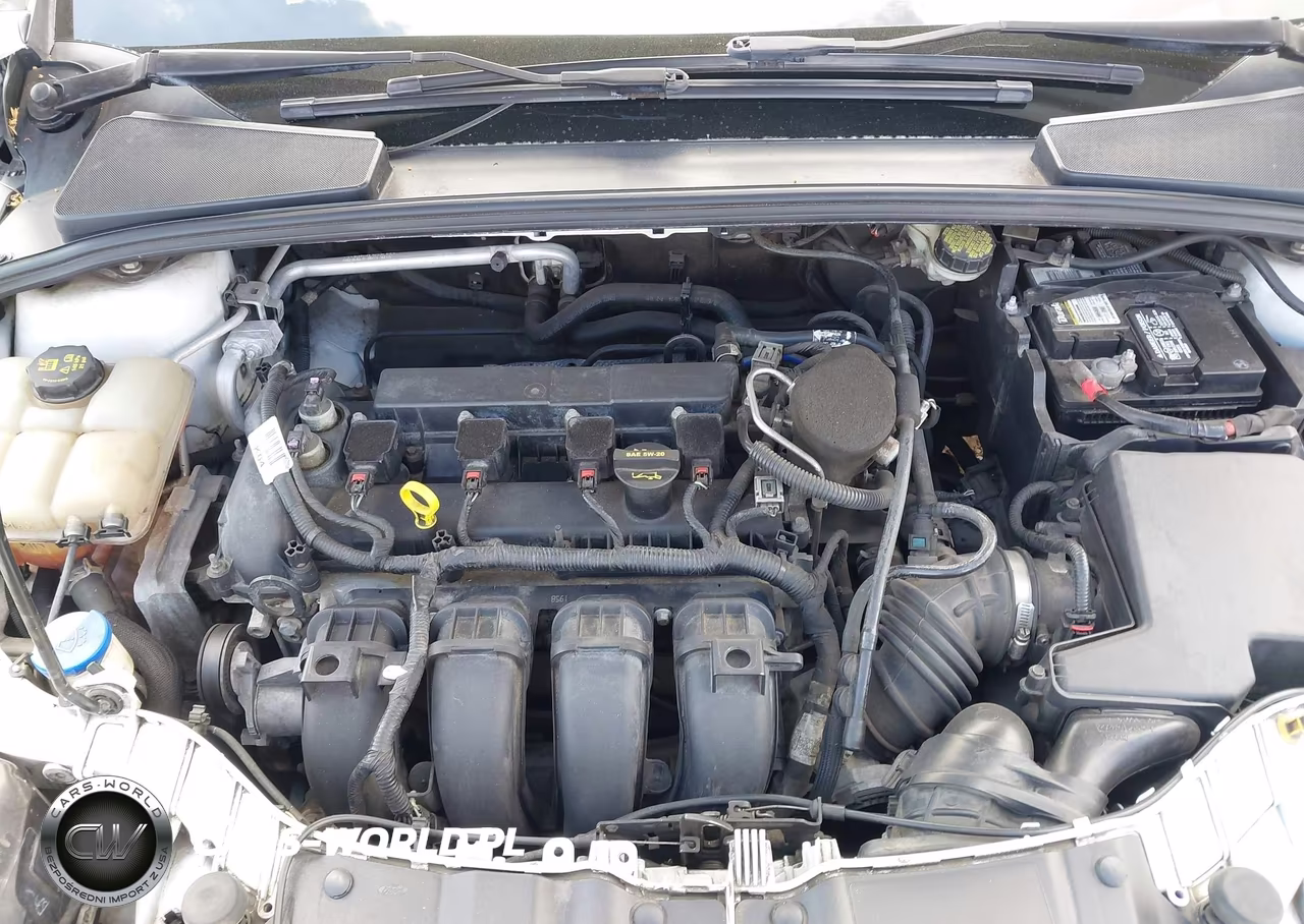 2014 Ford Focus S VIN:1FADP3E27EL374965 - 10