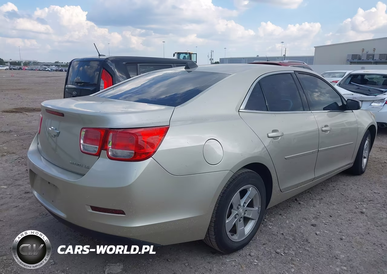 2014 Chevrolet Malibu 1Ls VIN:1G11B5SL1EF211188 - 4