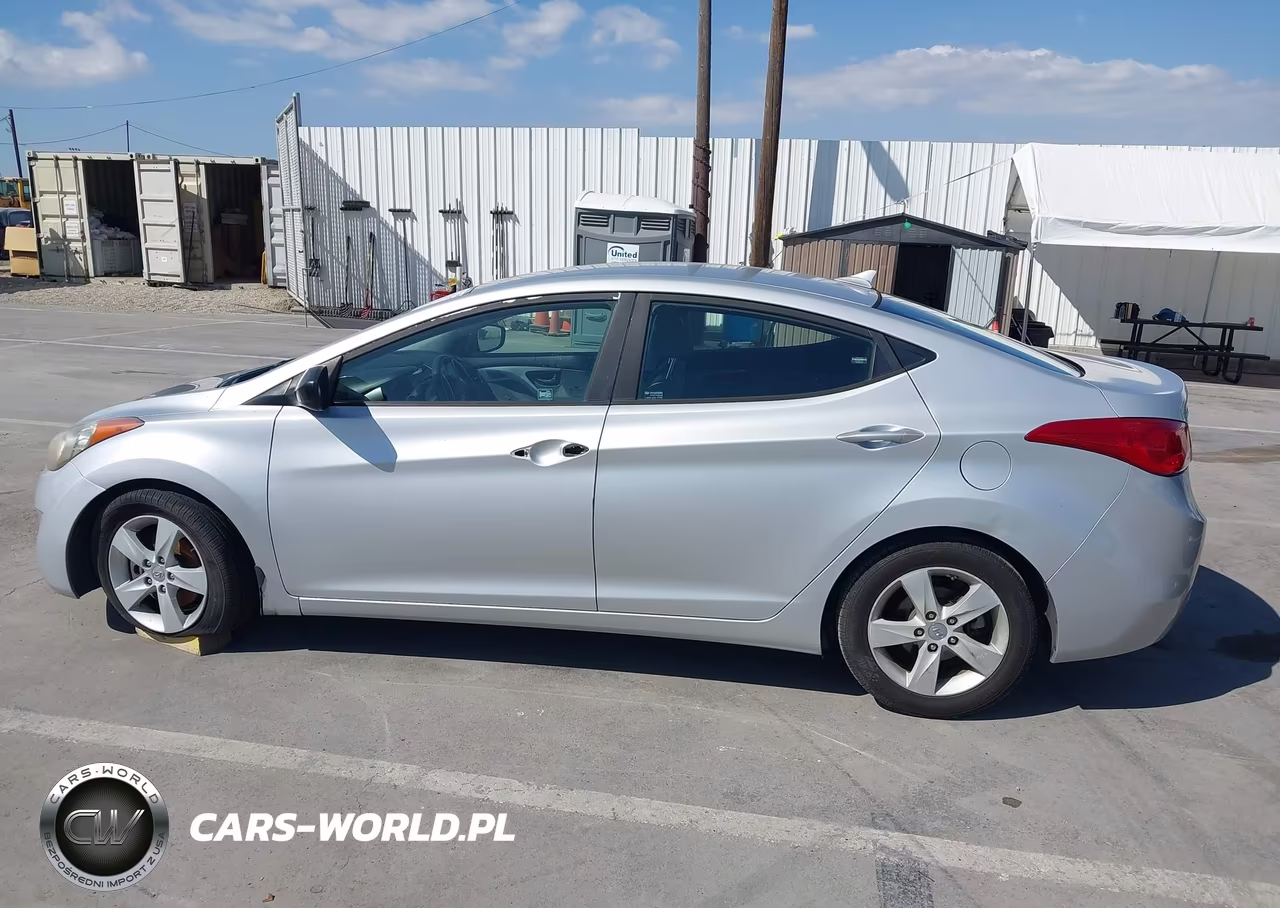 2013 Hyundai Elantra Gls VIN:KMHDH4AE5DU753366 - 14