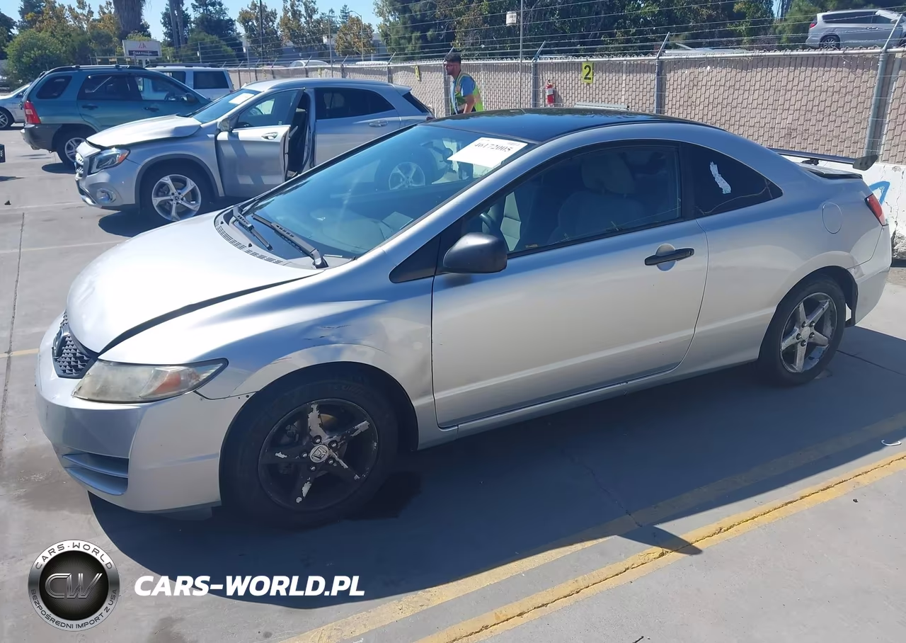 2009 Honda Civic Dx VIN:2HGFG11279H531332 - 2