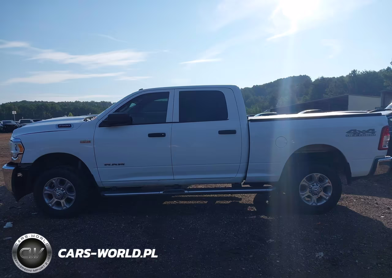 2020 Ram 2500 Tradesman 4X4 6'4 Box VIN:3C6UR5CJ5LG101776 - 14