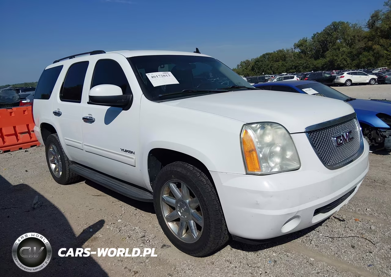 2011 GMC Yukon Sle