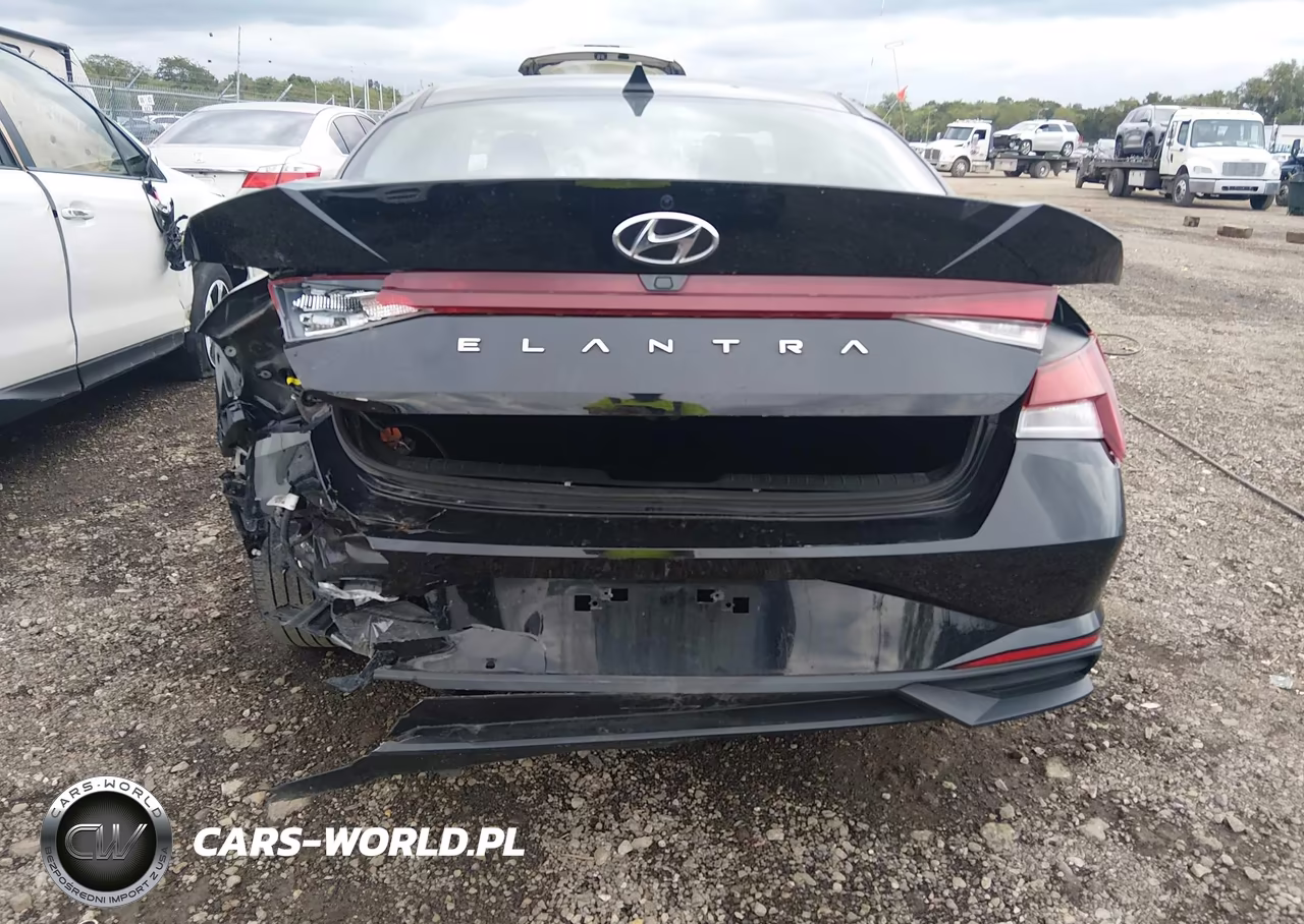2022 Hyundai Elantra Sel VIN:KMHLM4AG4NU242208 - 17