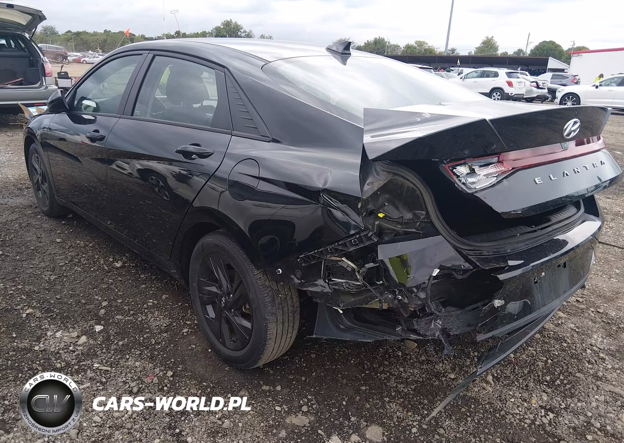 2022 Hyundai Elantra Sel VIN:KMHLM4AG4NU242208 - 3