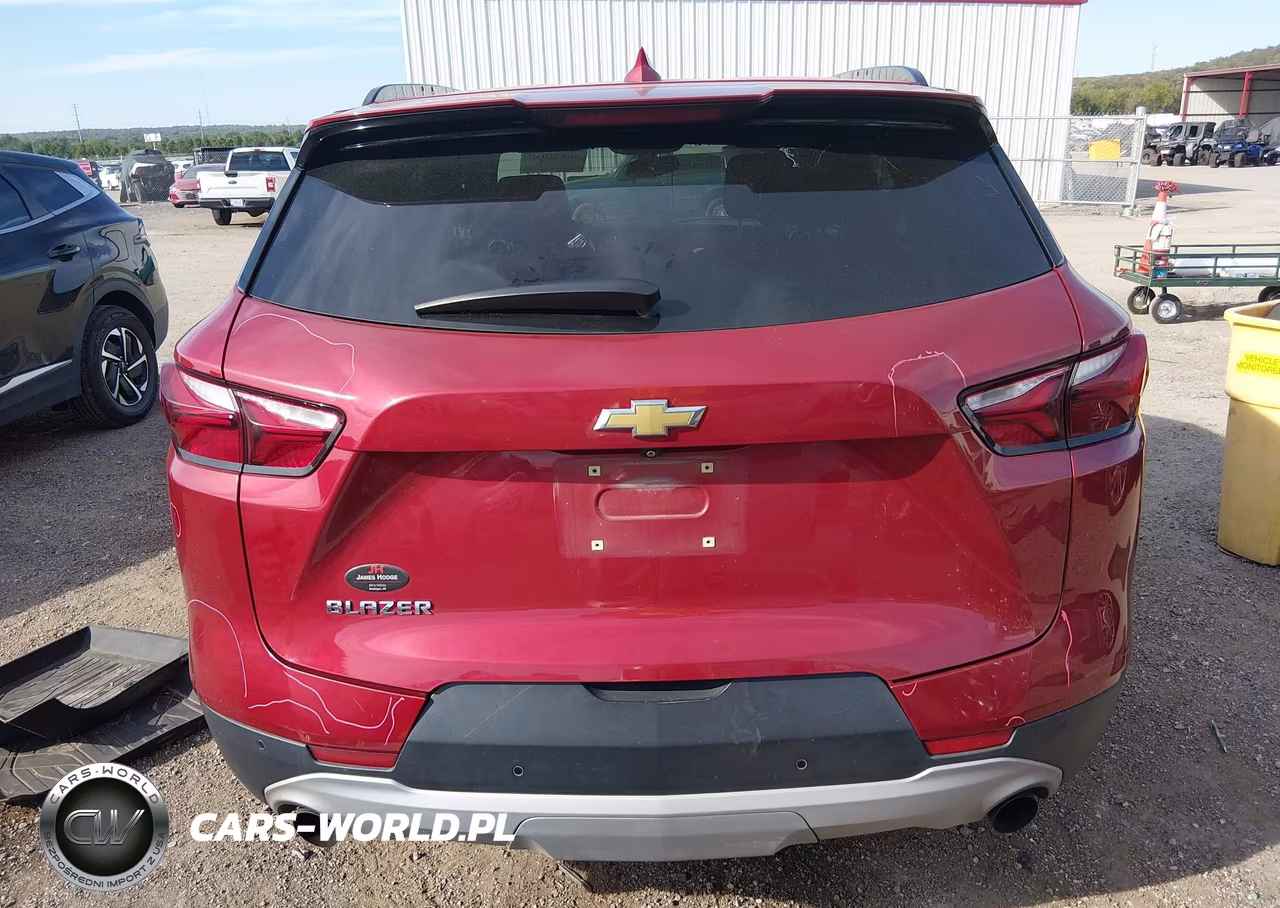 2019 Chevrolet Blazer VIN:3GNKBBRA3KS694812 - 17