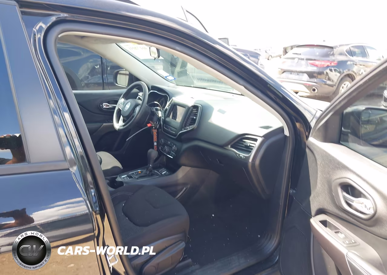 2020 Jeep Cherokee Latitude Fwd VIN:1C4PJLCB3LD624236 - 5
