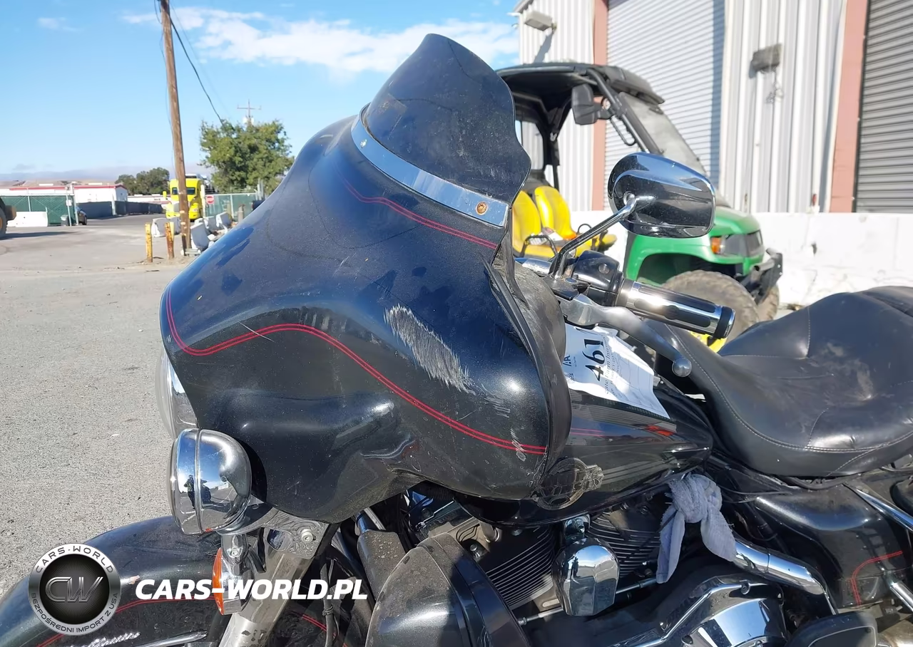 2006 Harley-Davidson Flhtcui VIN:1HD1FCW136Y678254 - 13