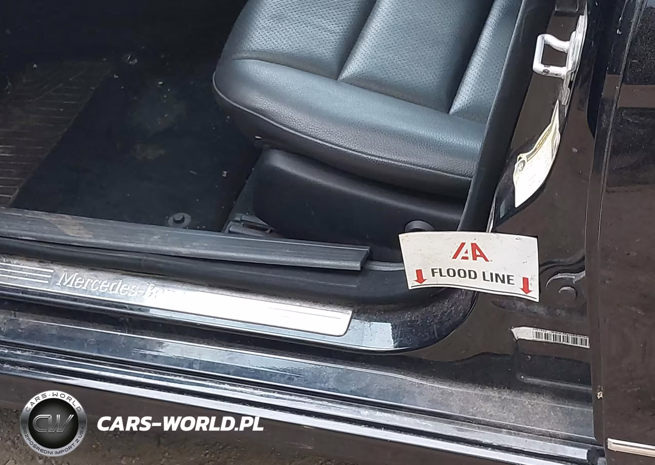 2010 Mercedes-Benz C 300 Sport VIN:WDDGF5EB9AR124419 - 6