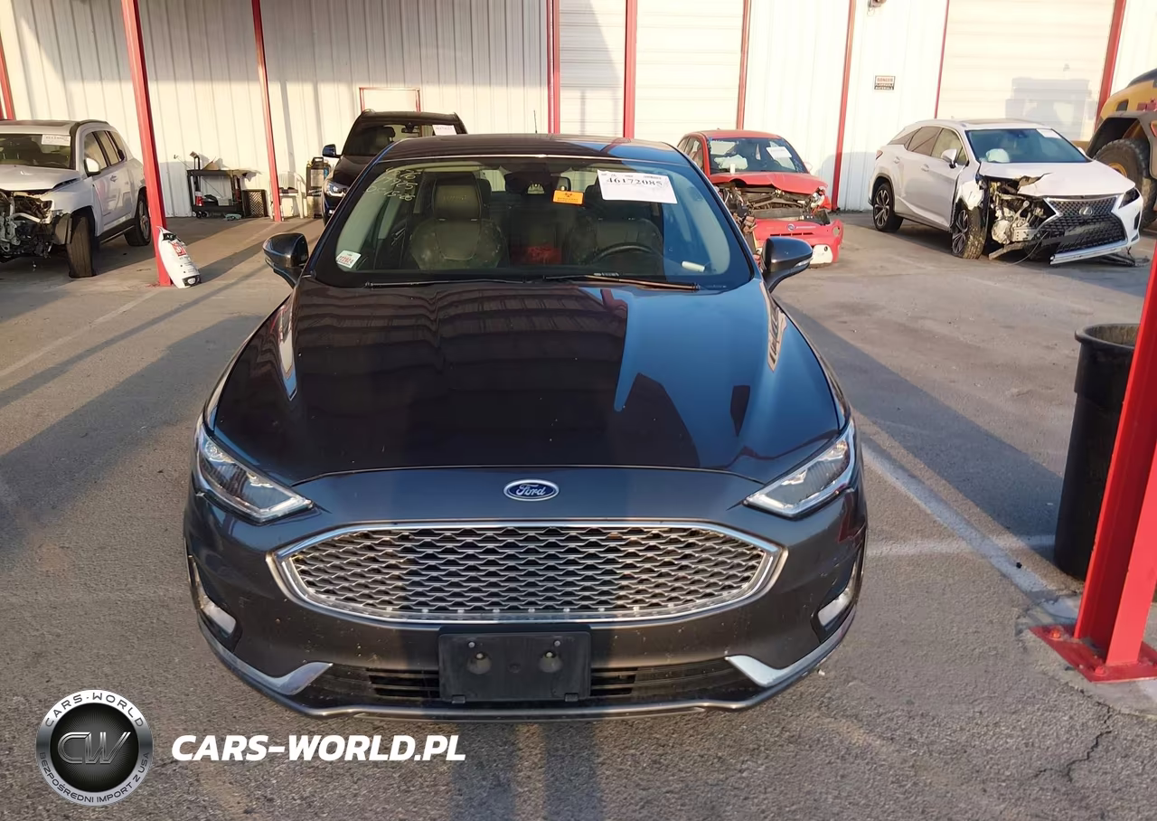 2019 Ford Fusion Energi Titanium VIN:3FA6P0SU9KR114576 - 12