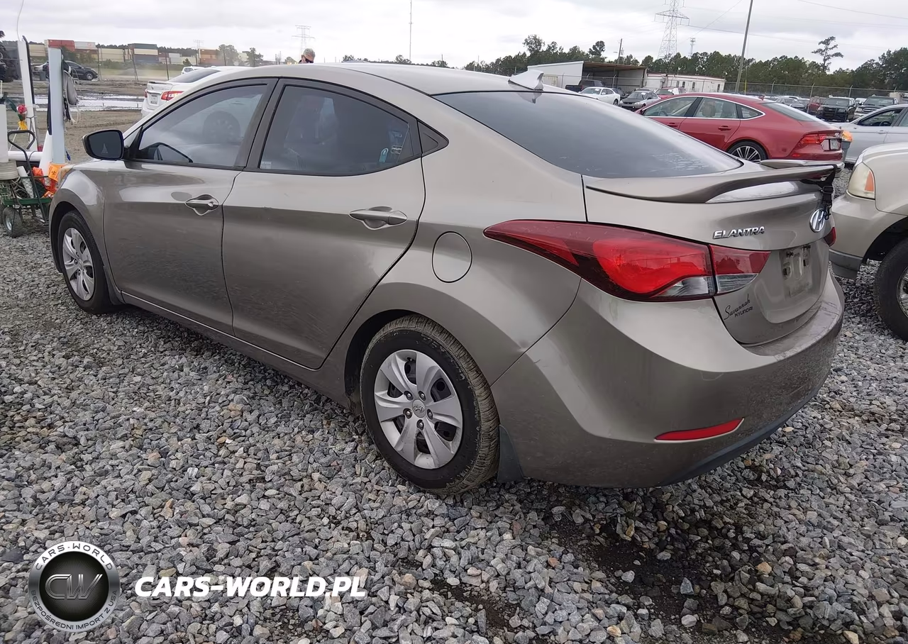 2016 Hyundai Elantra Se VIN:5NPDH4AE5GH742189 - 3