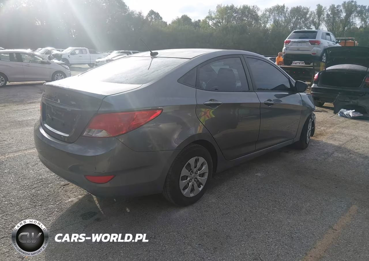 2015 Hyundai Accent Gls VIN:KMHCT4AE1FU885151 - 4