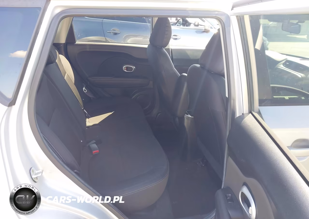2015 Kia Soul VIN:KNDJN2A25F7760376 - 8