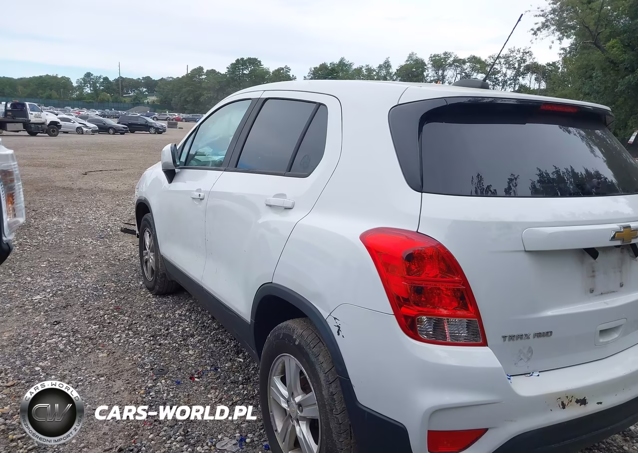 2022 Chevrolet Trax Awd Ls VIN:KL7CJNSM3NB529443 - 14