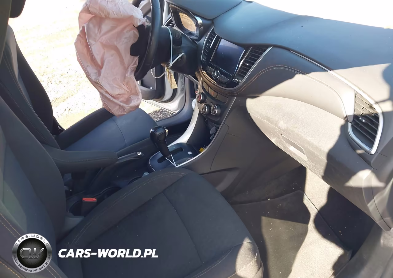 2022 Chevrolet Trax Awd Ls VIN:KL7CJNSM3NB529443 - 5