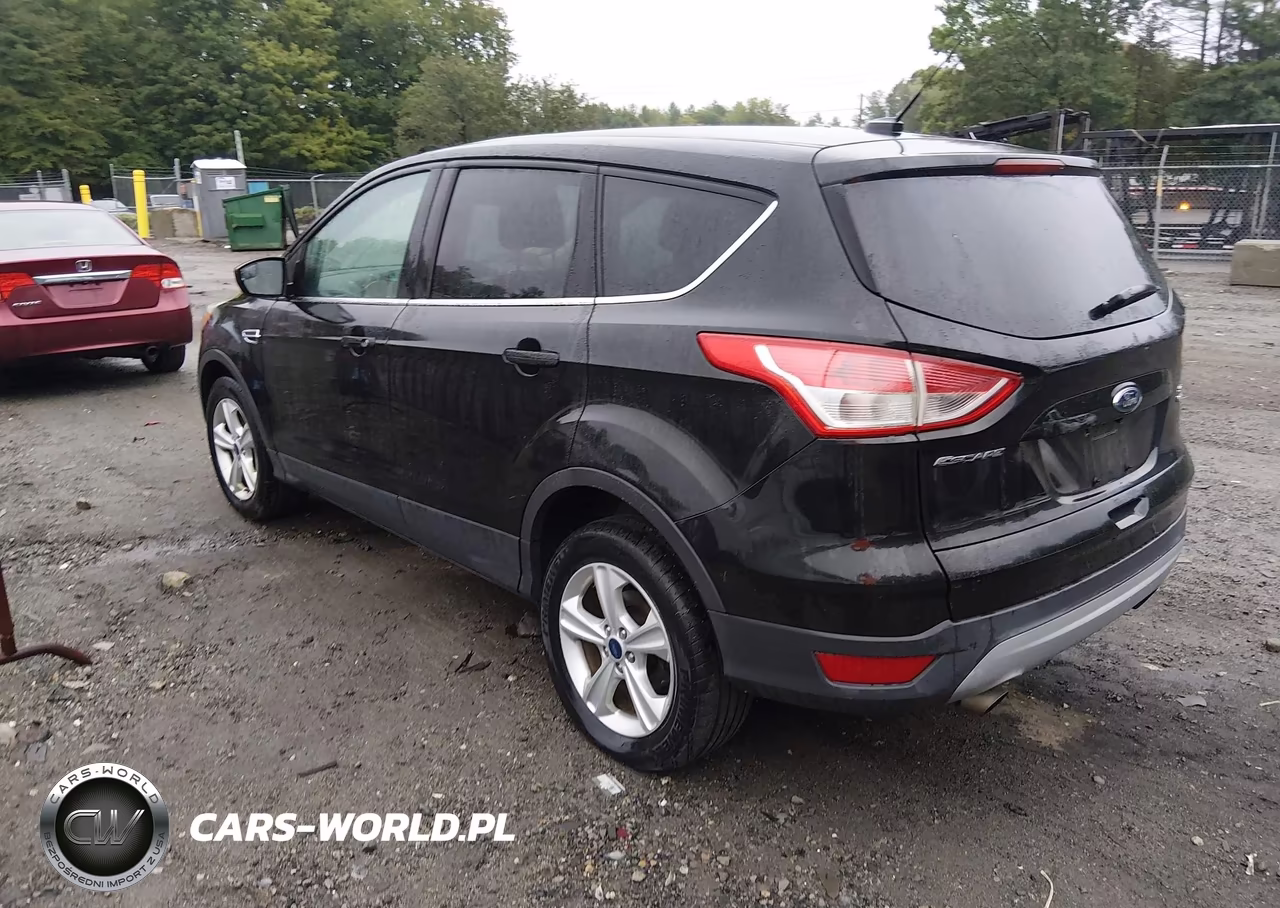 2015 Ford Escape Se VIN:1FMCU9GX2FUC53066 - 3